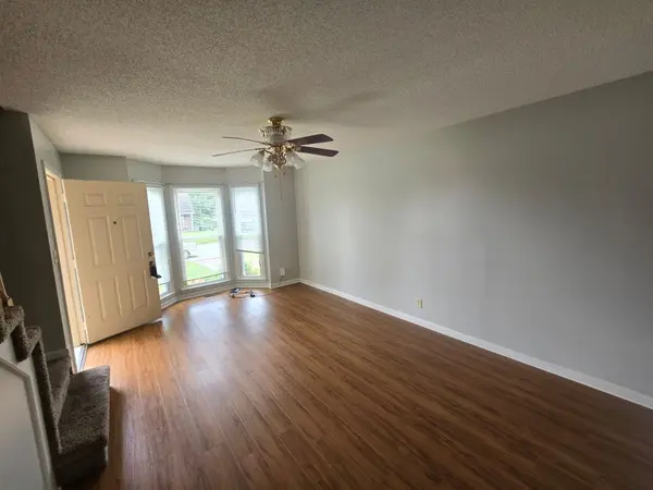 1225 Cobblestone Ln, Clarksville, TN 37042