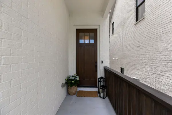 3650 Mayflower Pl, Nashville, TN 37204