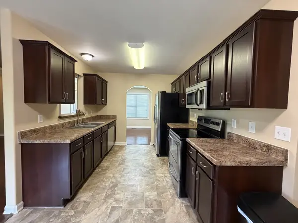 1591 E Broadway, Gallatin, TN 37066