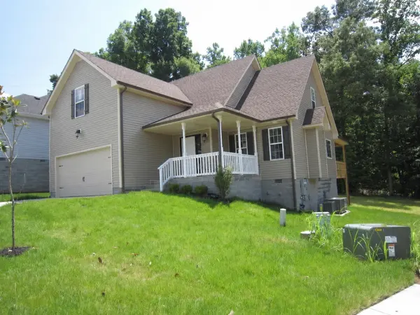 420 Zurich Ct, Clarksville, TN 37040