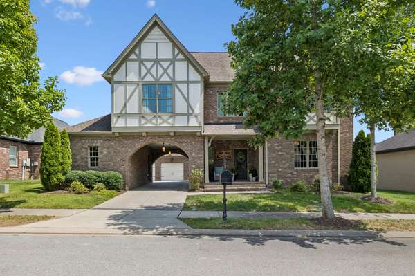 820 Fontwell Ln, Franklin, TN 37064