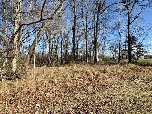 5144 Batchelor St, Clarksville, TN 37043