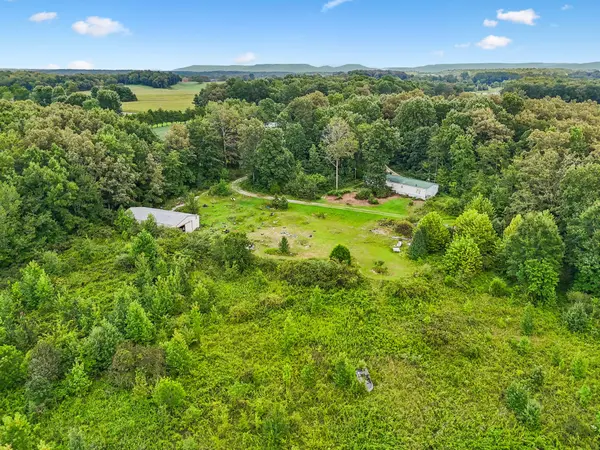 2010 Rock Rd, Morrison, TN 37357