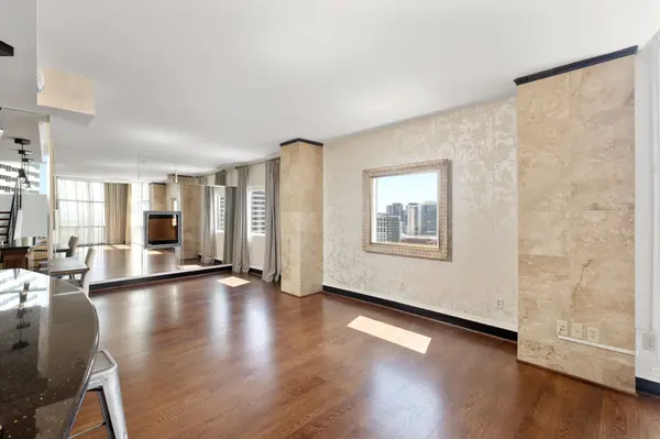 555 Church St #2300, Nashville, TN 37219