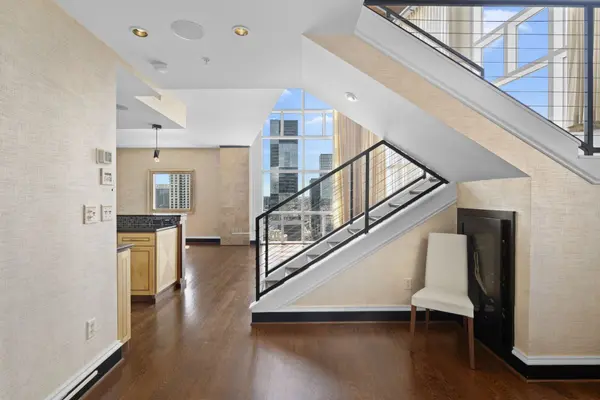 555 Church St #2300, Nashville, TN 37219