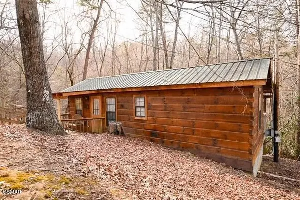 1041 Ridgefield Drive, Sevierville, TN 37876