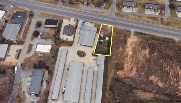 2440 Madison St, Clarksville, TN 37043