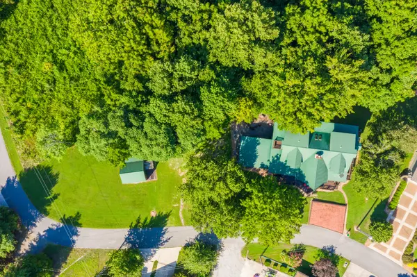 158 Dillon Rd, Baxter, TN 38544