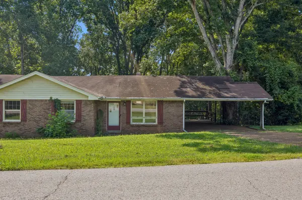 212 Stratton Blvd, Ashland City, TN 37015