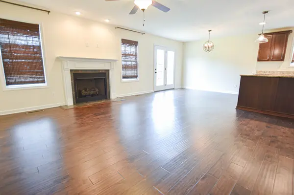3561 Aurora Drive, Clarksville, TN 37040