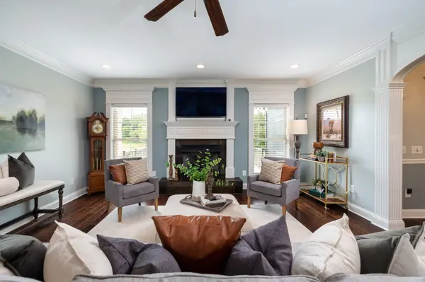 8229 Richpine Dr, Murfreesboro, TN 37128