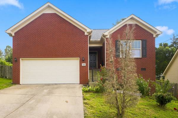 1084 Shire Dr, Antioch, TN 37013
