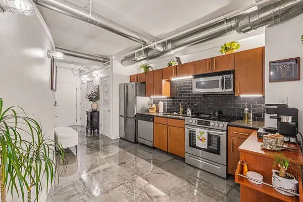 700 Church St #803, Nashville, TN 37203