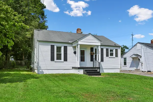 549 Crossway Ave, Murfreesboro, TN 37130