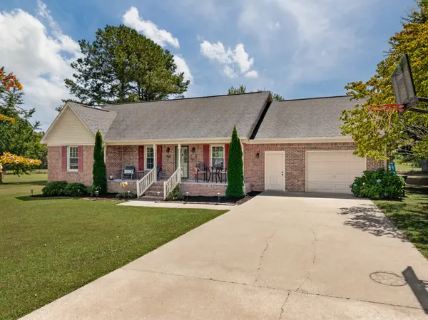 4023 Belle Orchard Dr, Fayetteville, TN 37334
