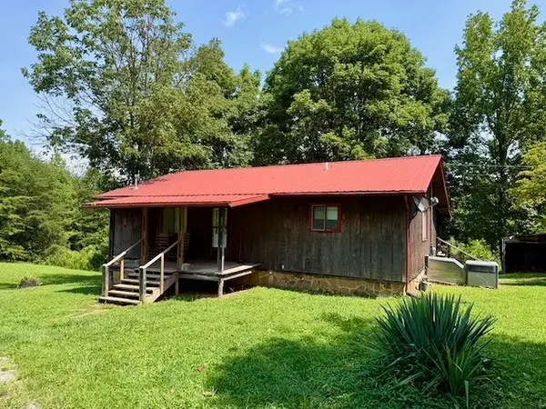 5615 Bartlett Rd, Cookeville, TN 38501