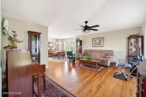 338 Pistole Rd, Sparta, TN 38583