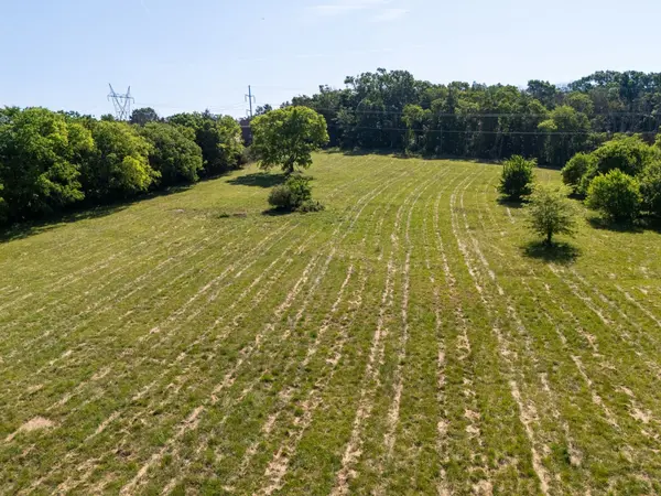 9318 Old Smyrna Rd, Brentwood, TN 37027