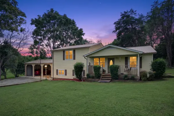 165 E Whitehall Rd, Cookeville, TN 38501