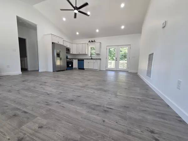 30036 Piper Road, Bon Aqua, TN 37025