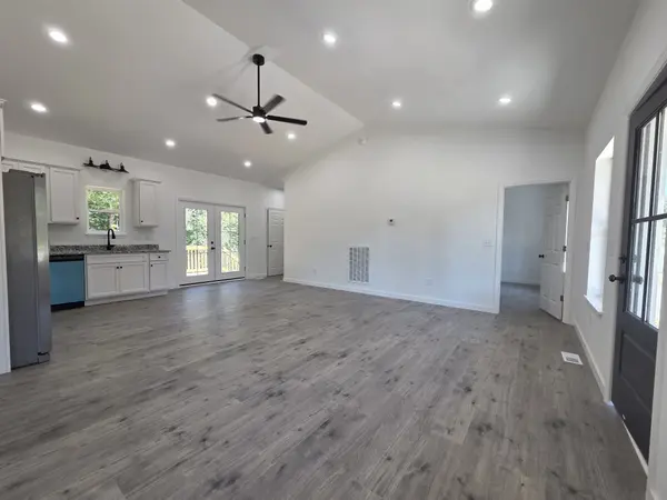 30036 Piper Road, Bon Aqua, TN 37025