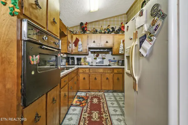 1030 Allardt Hwy, Jamestown, TN 38556