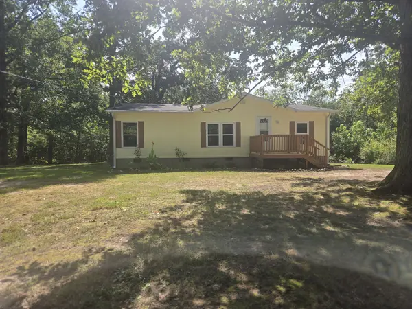 2138 Deep Cut Rd, Erin, TN 37061
