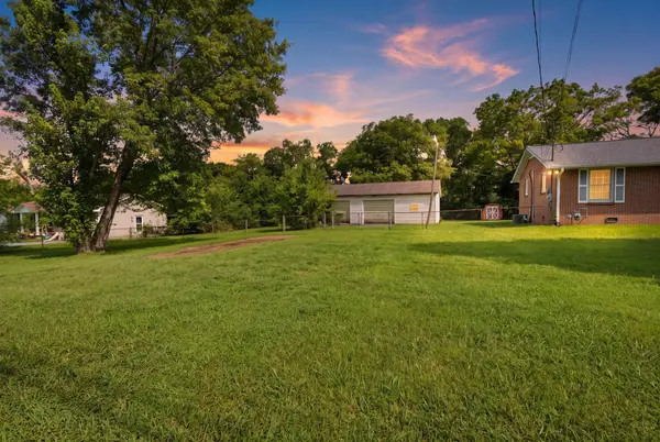 0 Tune Dr, La Vergne, TN 37086