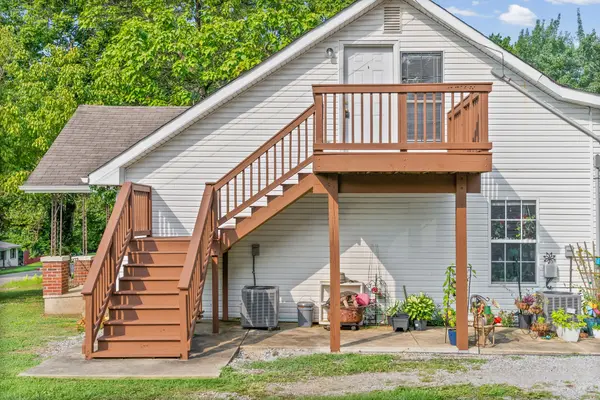 942 Cumberland Dr #A, Clarksville, TN 37040