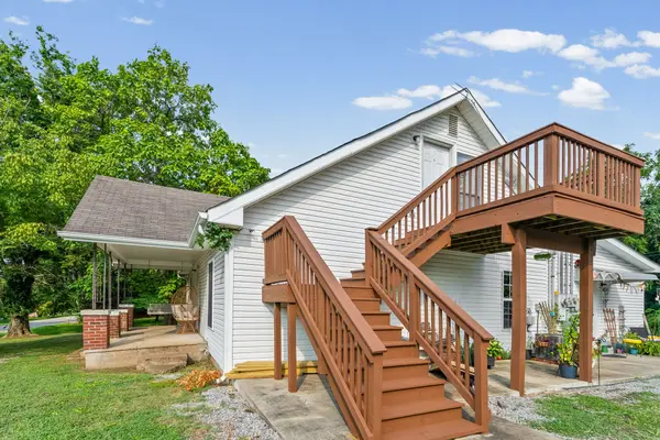 942 Cumberland Dr #A, Clarksville, TN 37040