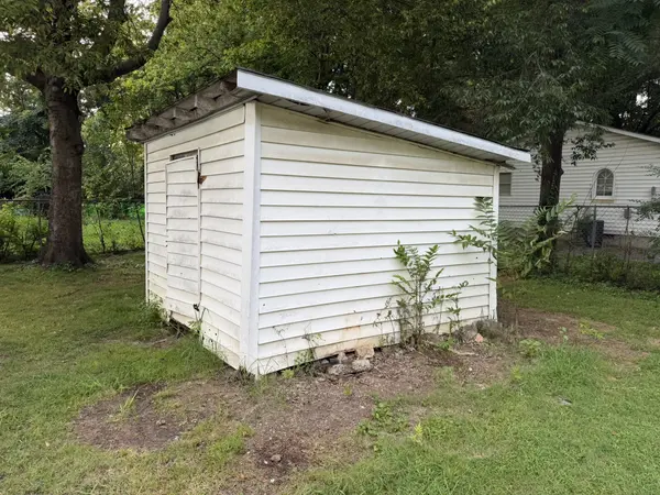 429 Forrest St, Murfreesboro, TN 37130
