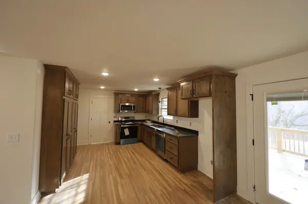 4392 Ashland City Rd, Clarksville, TN 37043