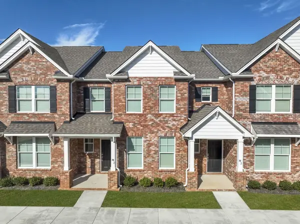 2900 Suzanne Landon Dr #I3, Murfreesboro, TN 37130