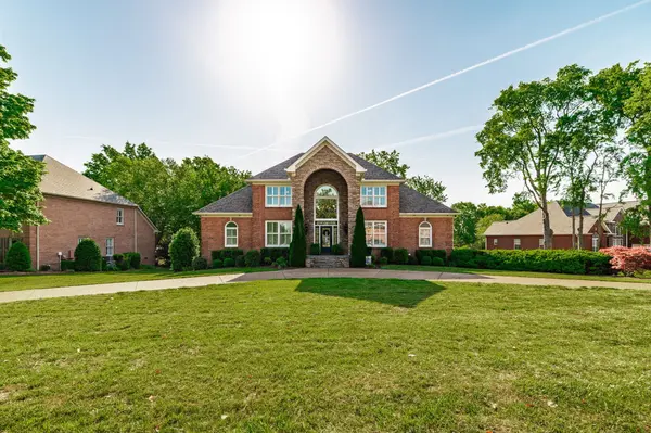 137 Mimosa Dr, Gallatin, TN 37066