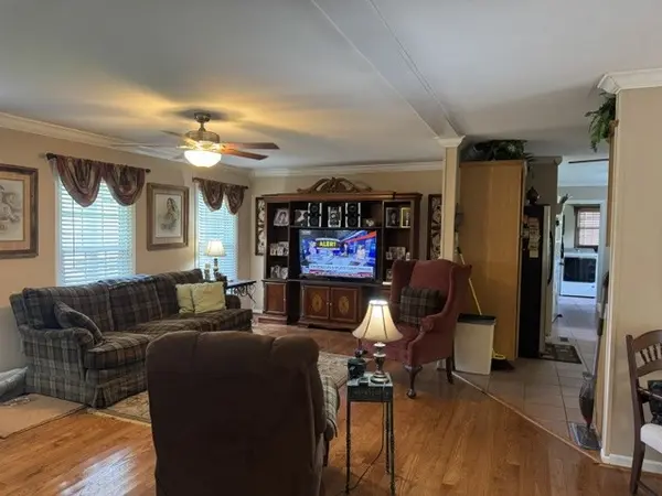 3940 Bow St #NE, Cleveland, TN 37312