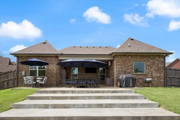 1002 Sycamore Leaf Way, Murfreesboro, TN 37129