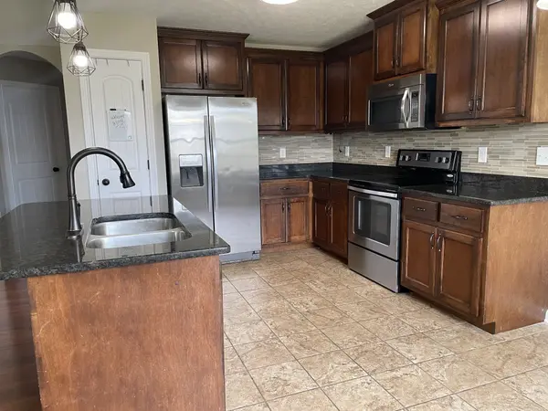 1187 Freedom Dr, Clarksville, TN 37042