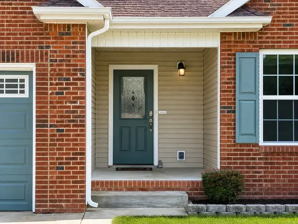 2693 Arthurs Ct, Clarksville, TN 37040