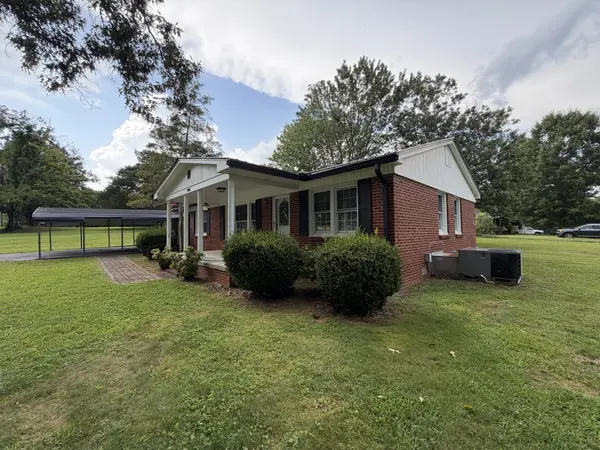 708 Cadillac Ln, Mcminnville, TN 37110