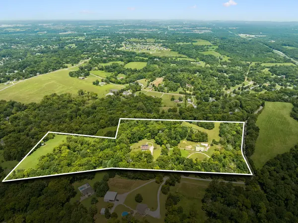 2300 Lee Rd, Spring Hill, TN 37174