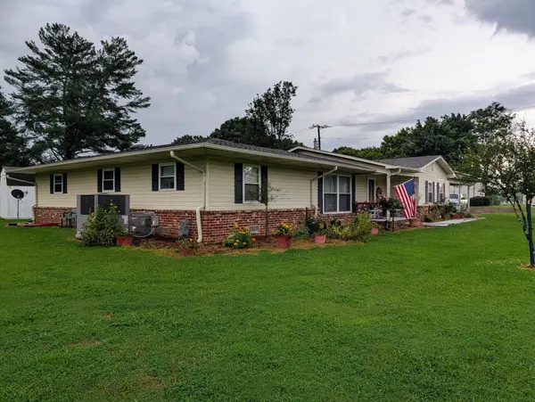4670 Georgetown Rd #NW, Cleveland, TN 37312
