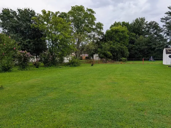 4670 Georgetown Rd #NW, Cleveland, TN 37312
