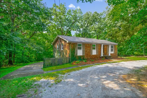 530 Old Highway 48, Clarksville, TN 37040