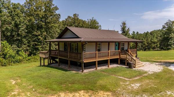 620 Kimmins St, Hohenwald, TN 38462
