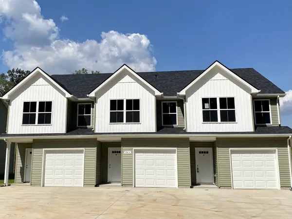 943 Center Rd #A, Clarksville, TN 37042