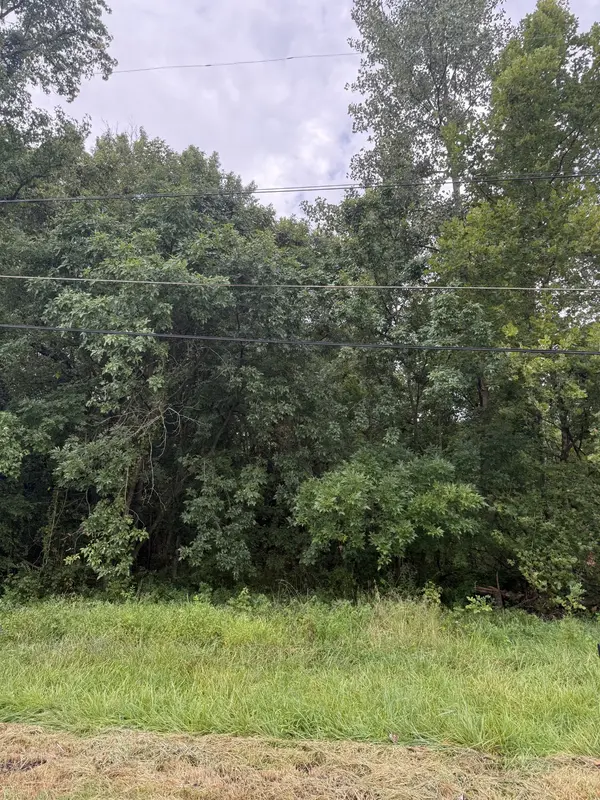 505 Edlin St, Clarksville, TN 37043