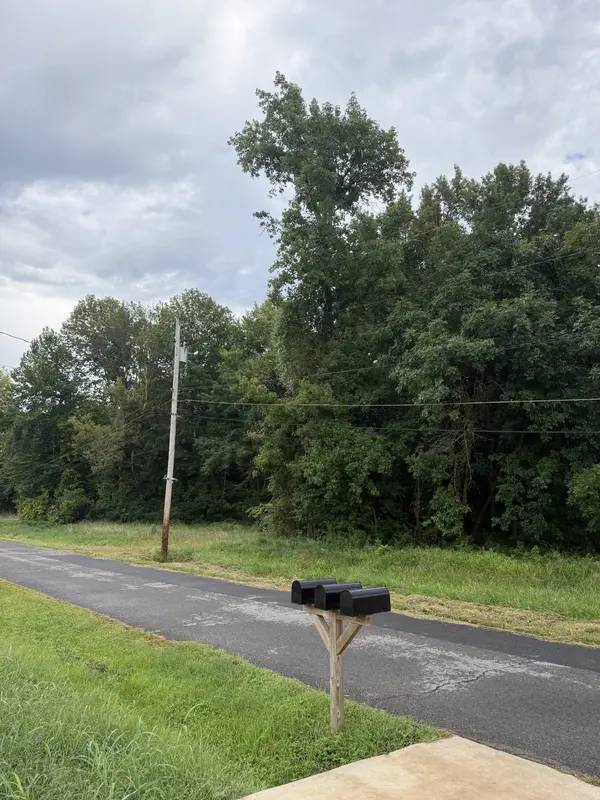 505 Edlin St, Clarksville, TN 37043