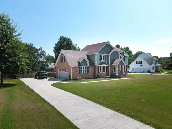810 Twelve Oaks Rd, Tullahoma, TN 37388