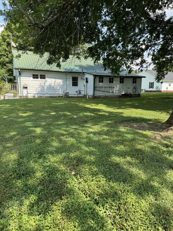 1296 Bethel Rd, Pulaski, TN 38478
