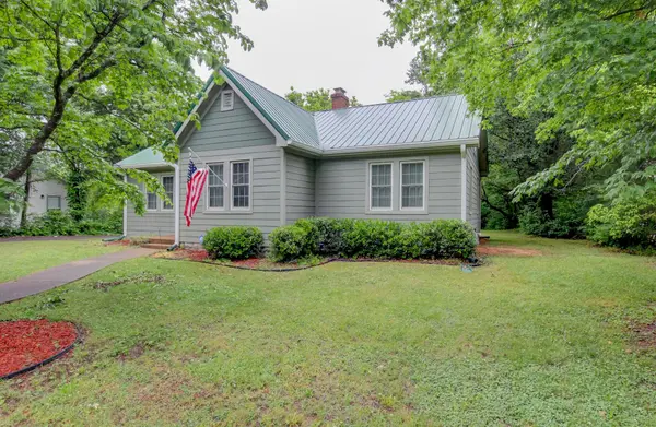 1115 Woodard St, Clarksville, TN 37040
